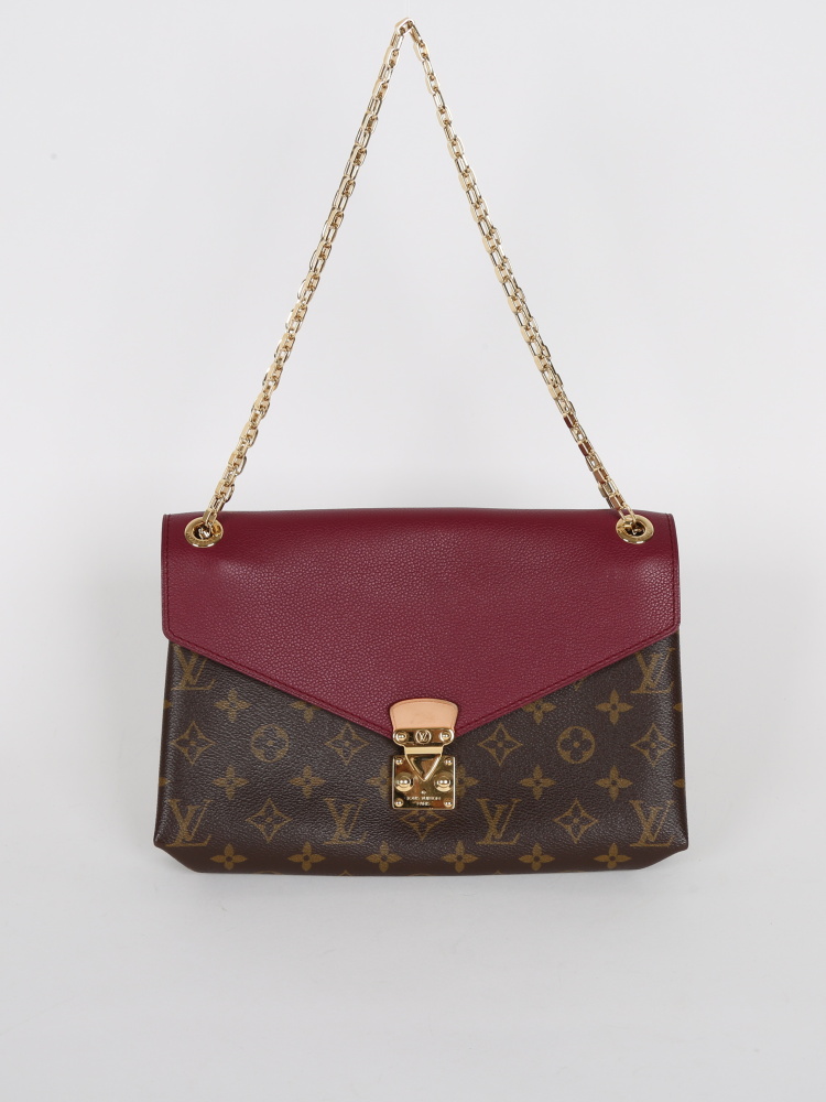 Louis vuitton pallas chain bag deals