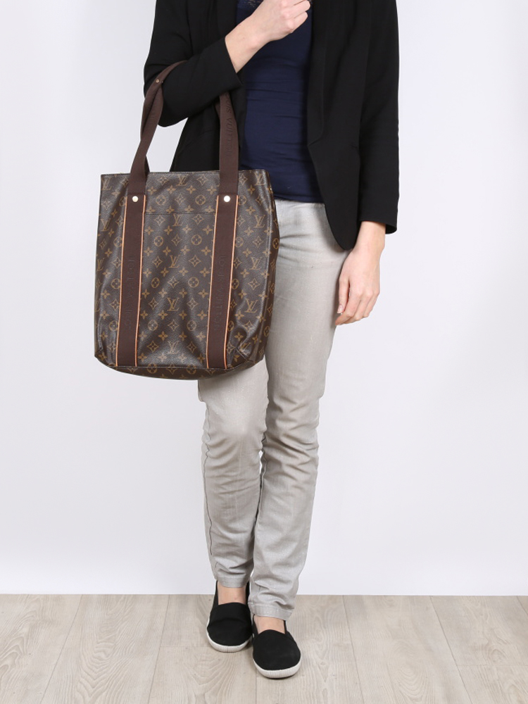 Louis Vuitton Monogram canvas Cabas Beaubourg tote bag – TheLuxeLouis