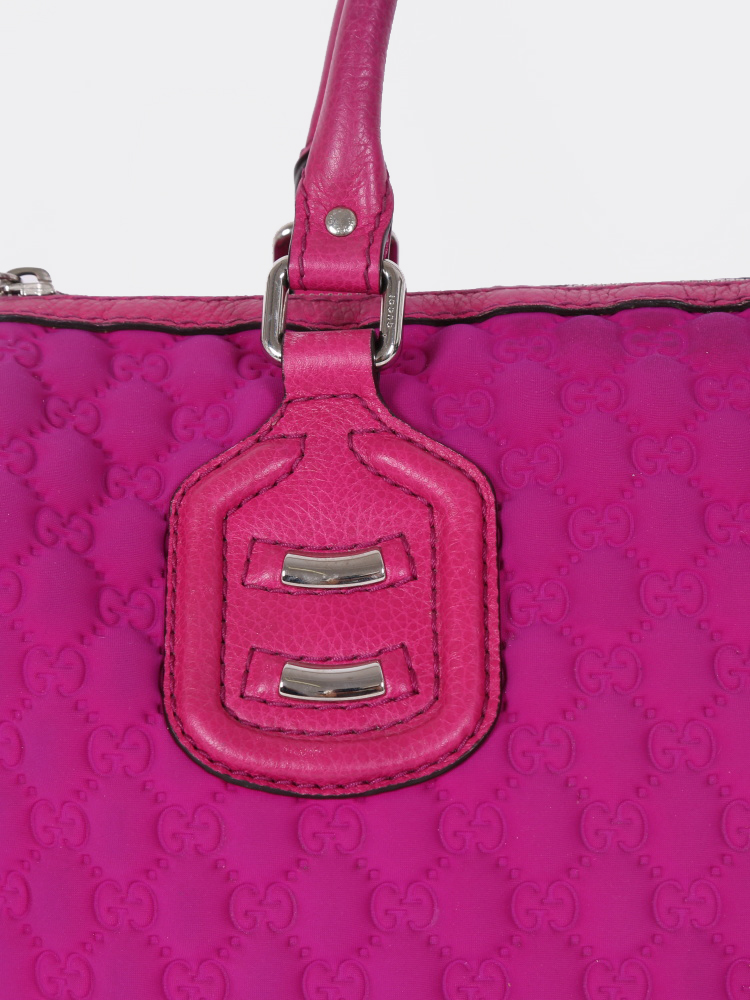 Gucci GG Rubber Fuchsia Boston Bag www.luxurybags