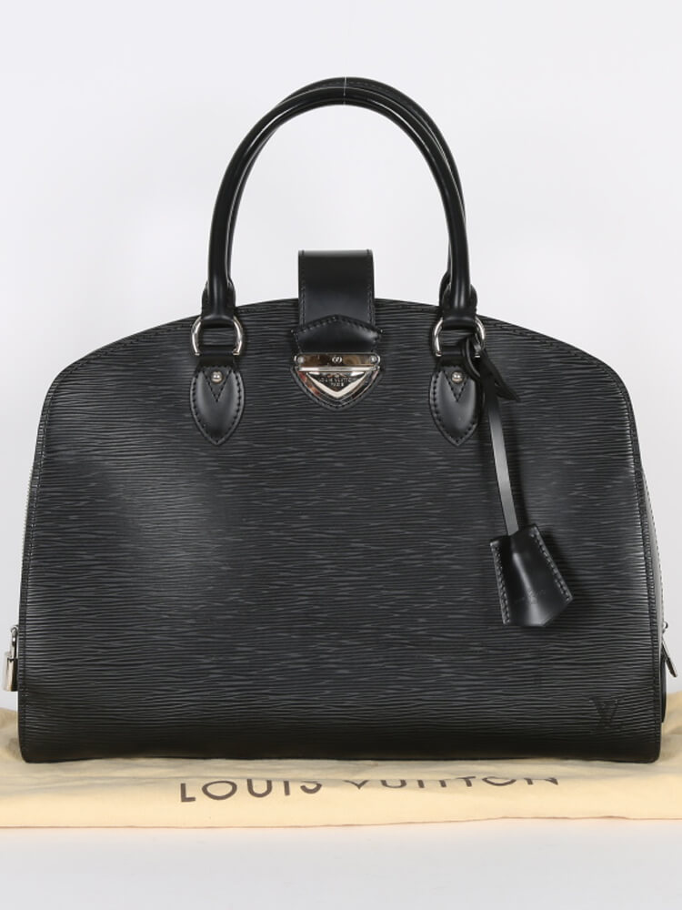 Louis Vuitton Pont Neuf GM Epi Leather Noir www.luxurybags