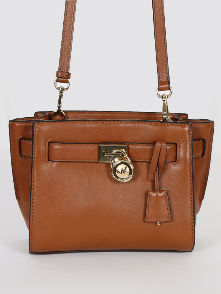 Michael Kors Hamilton Small Traveler Crossbody Brown www.luxurybags