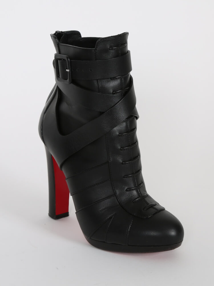 Black lace up platform ankle boots online