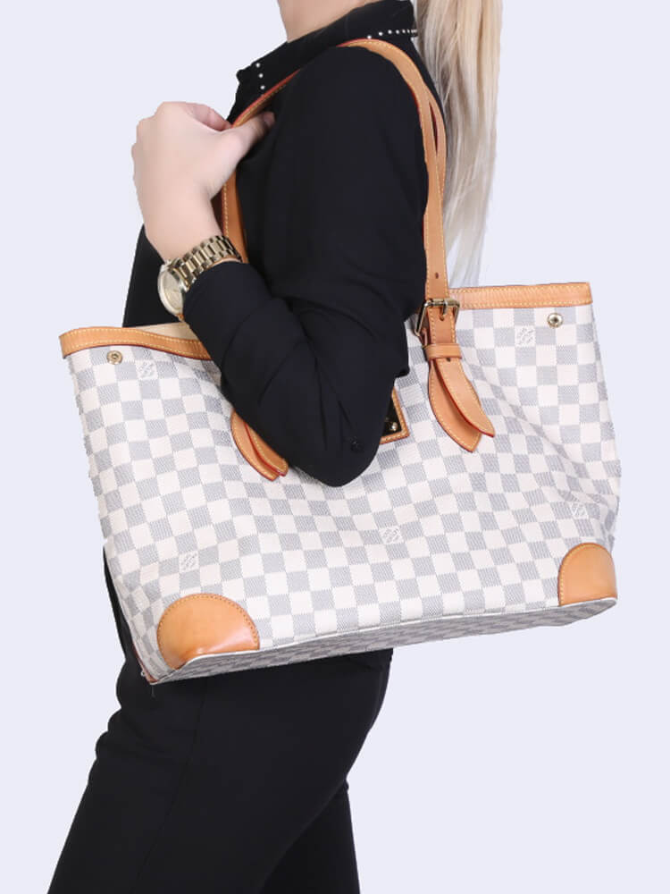 Louis Vuitton Hampstead MM Damier Azur Canvas www.luxurybags