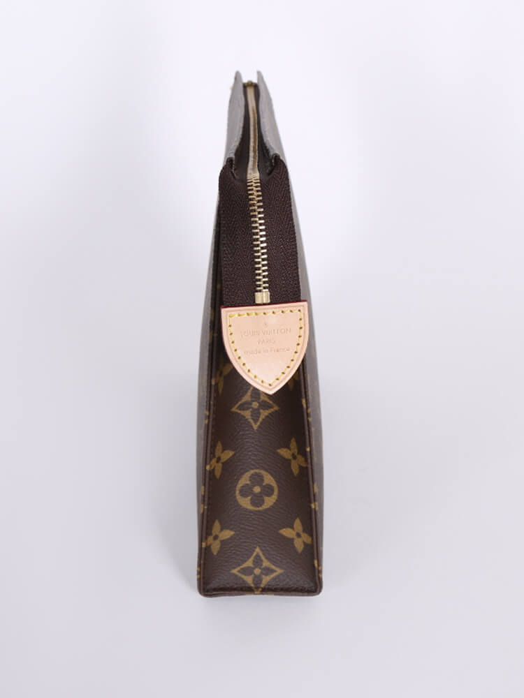 Louis Vuitton - Toiletry Pouch 26 Monogram Canvas