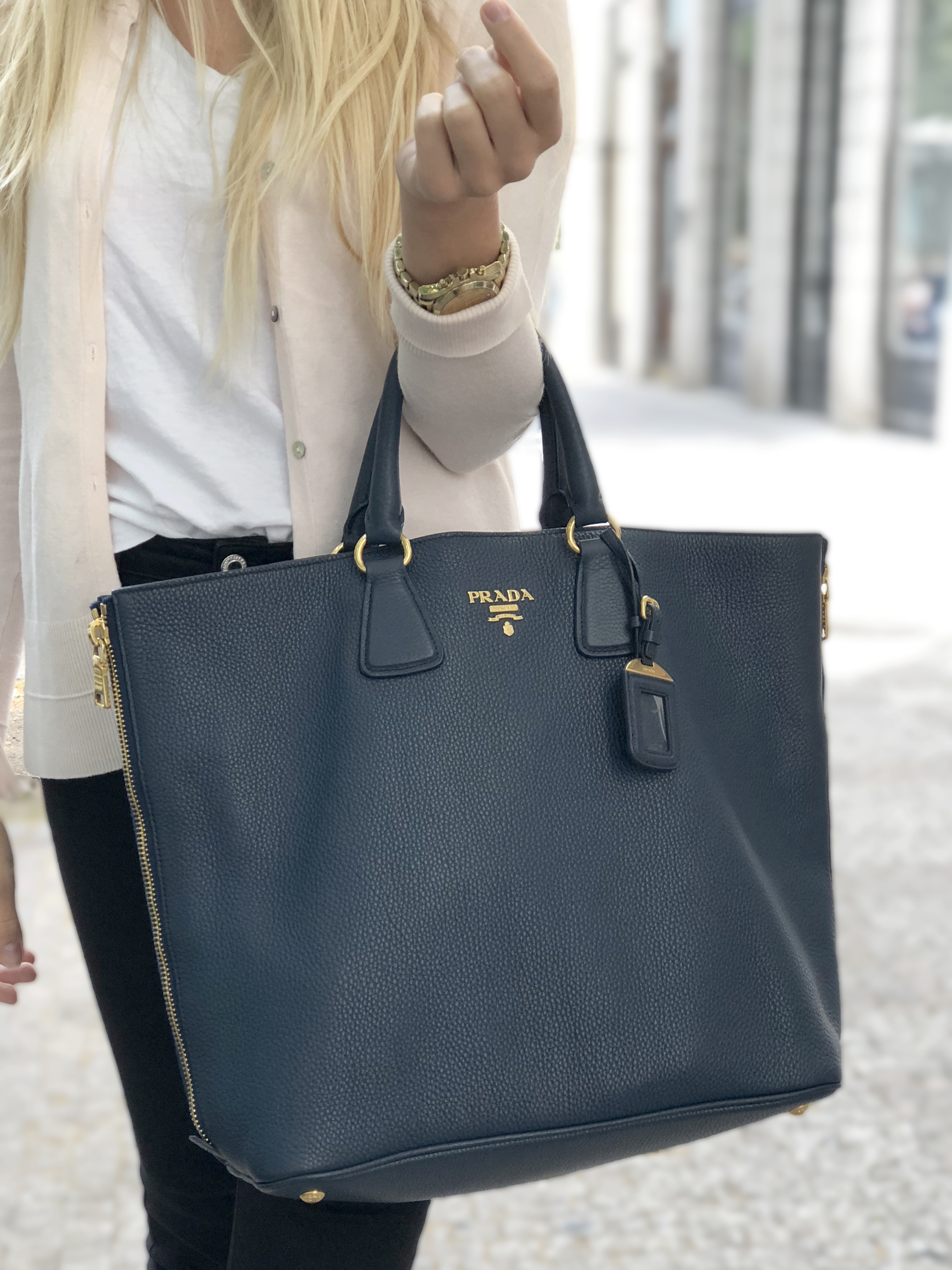 Prada Vitello Daino Gold Zippy Shopping Bag Bluette www.luxurybags