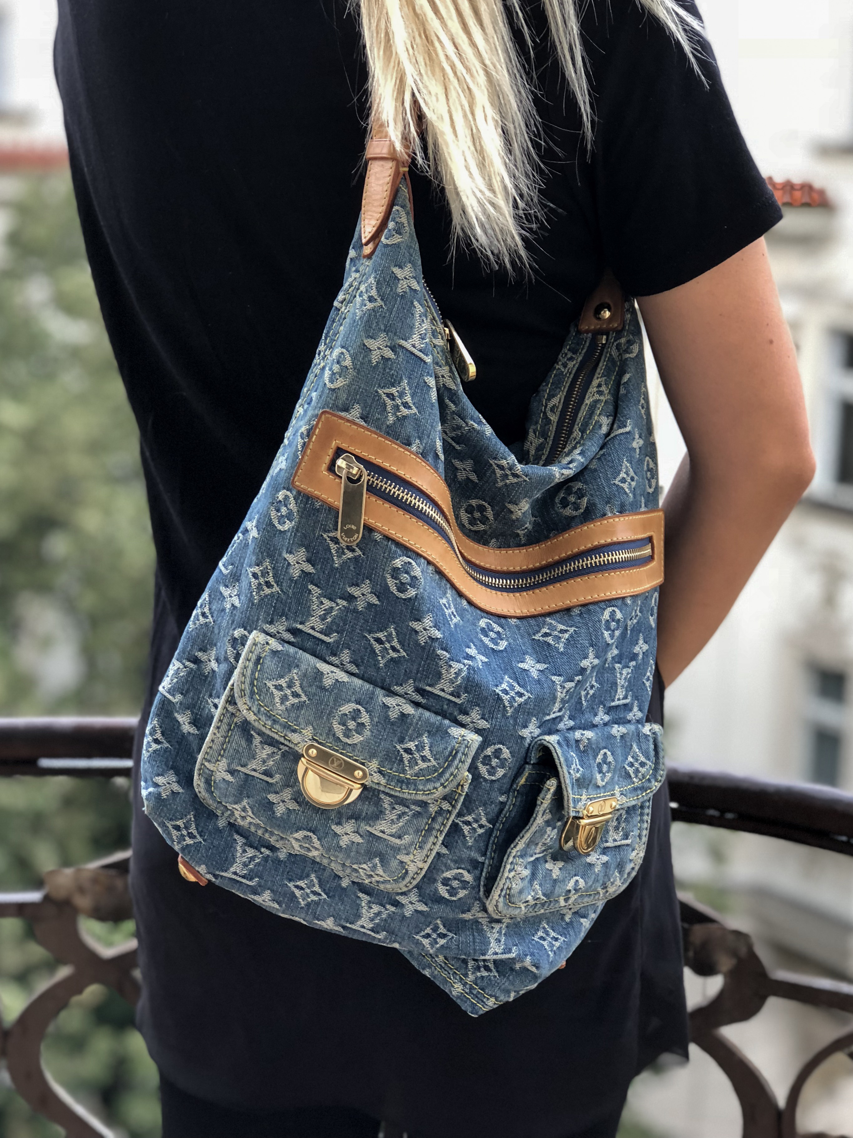 Louis Vuitton Baggy GM Monogram Denim Hobo Bag Blue