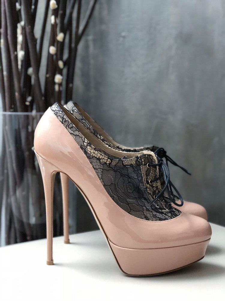 Valentino Patent Lace Platform Lace Up Pumps Beige 39 5 www.luxurybags