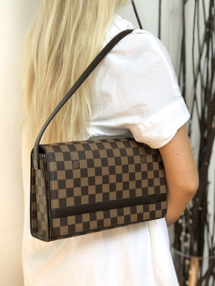 Louis Vuitton Tribeca Long Damier Ebene Canvas www.luxurybags