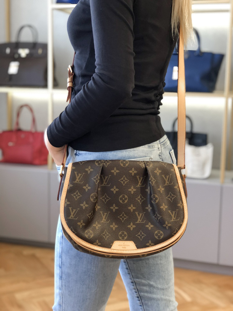 Louis Vuitton Monogram Menilmontant PM Shoulder Bag