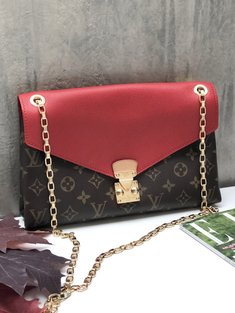Louis vuitton pallas chain bag deals