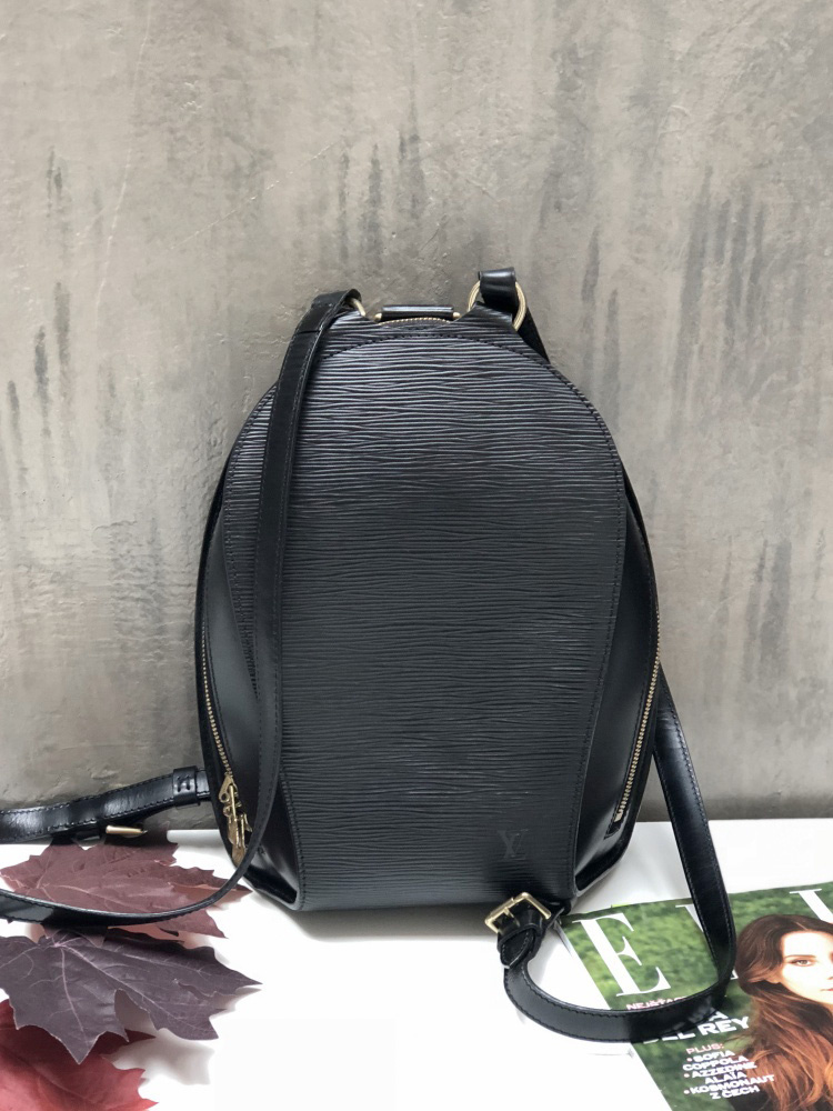 Louis Vuitton Mabillon Epi Leather Backpack Noir www.luxurybags