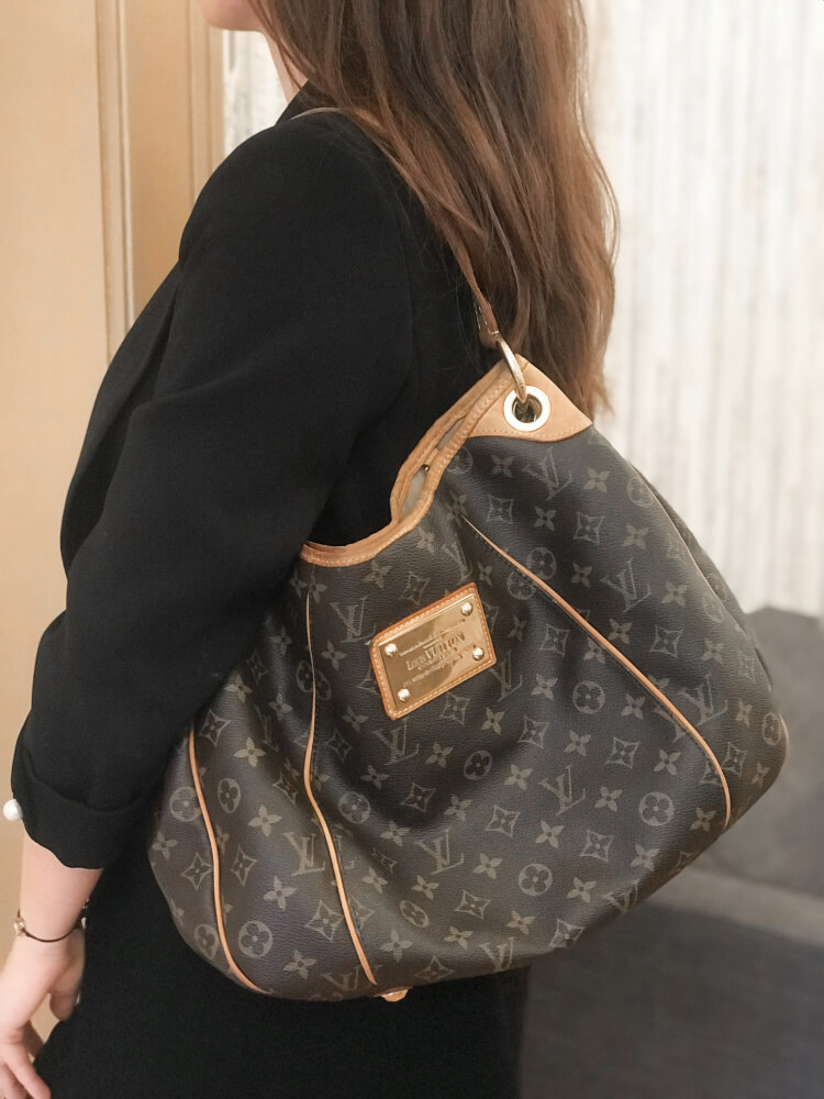 Louis Vuitton Galliera PM Monogram Canvas www.luxurybags