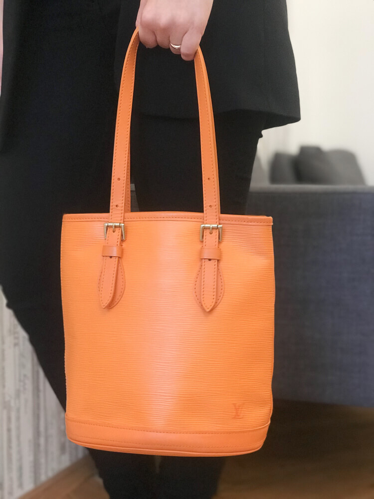 Louis Vuitton Bucket Epi Leather Bag Mandarin www.luxurybags