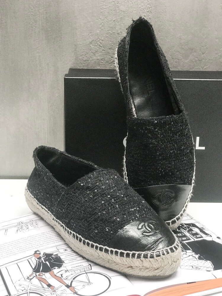 Chanel - CC Toe Glitter Tweed Espadrilles Black 39