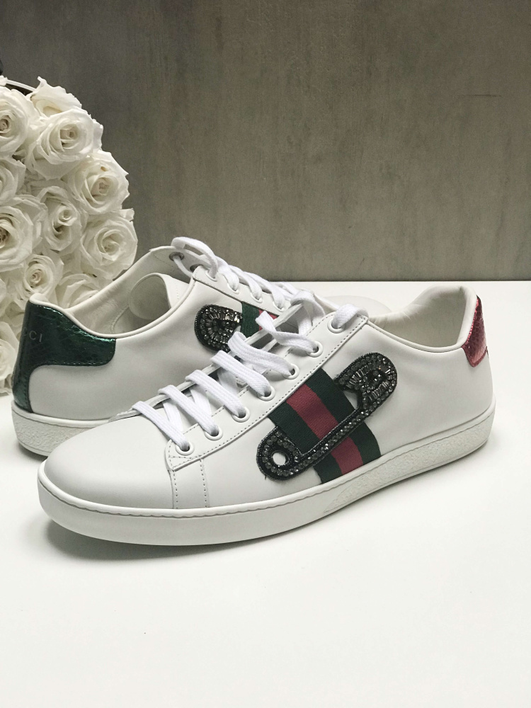 Gucci safety clearance pin sneakers