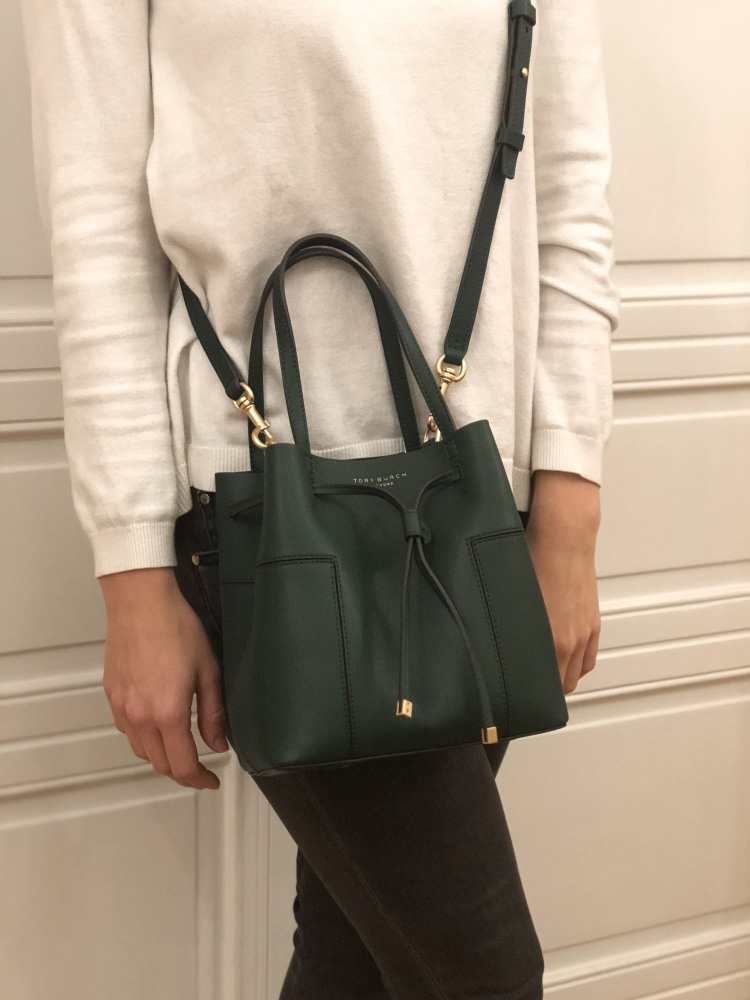 Tory burch t block bucket bag hotsell
