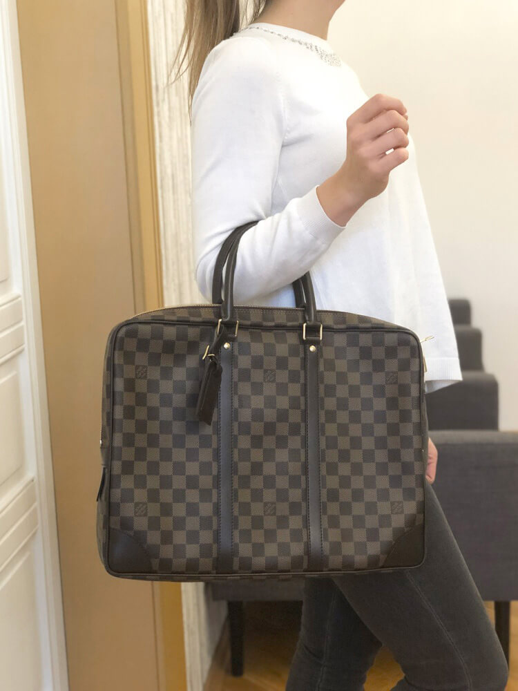 Louis Vuitton Porte de Voyage Documents Monogram Canvas – l'Étoile