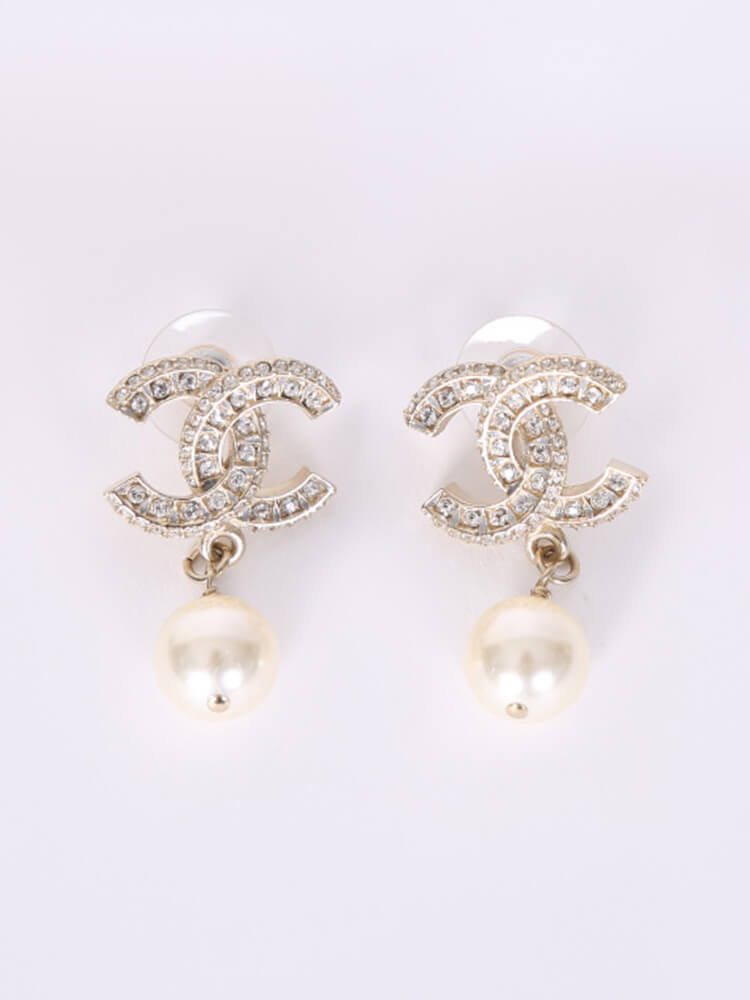 Chanel - CC Crystal Logo Pearl Detail Earrings Gold