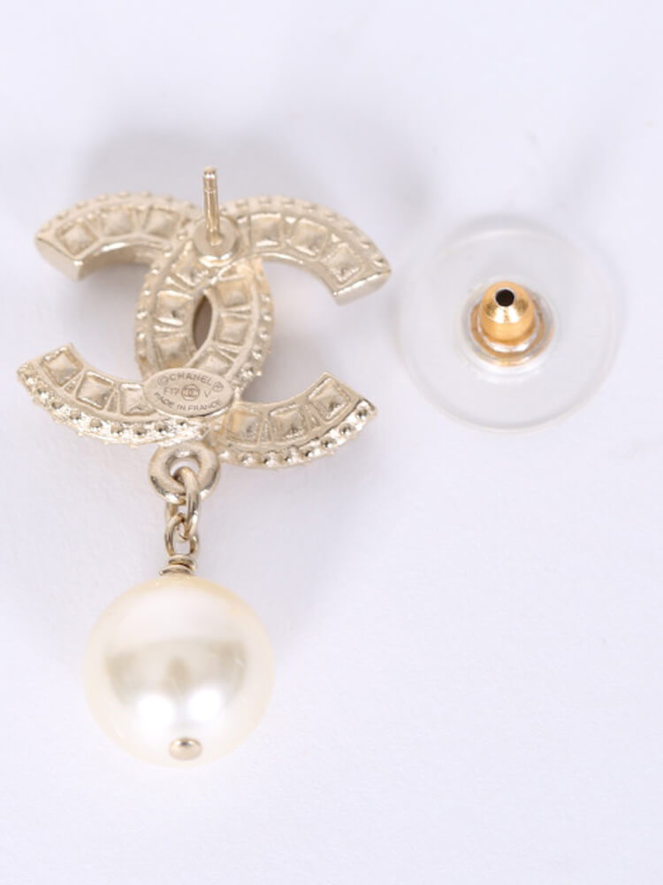 Chanel - CC Crystal Logo Pearl Detail Earrings Gold