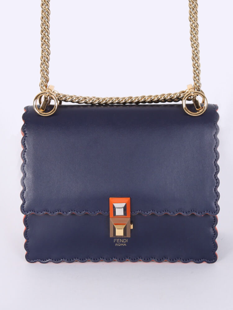 Kan u small fendi bag outlet