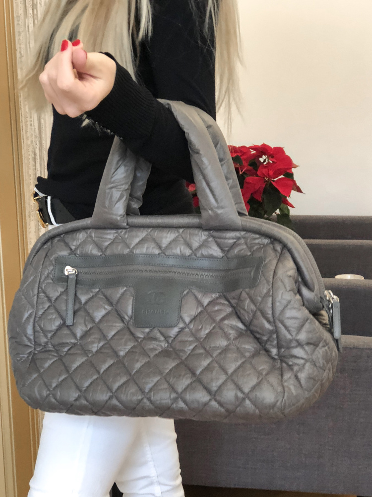 Chanel Grey Quilted Nylon Cocoon Tote Bag 1115c8 – Bagriculture