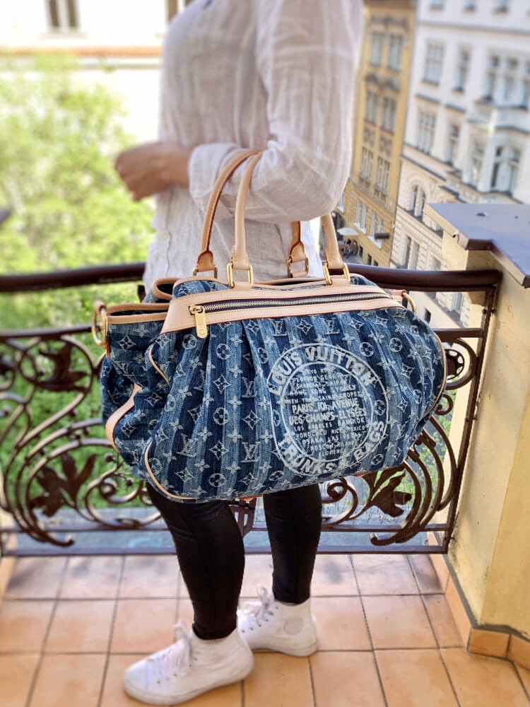 Louis Vuitton - Porte Epaule Raye GM Denim Bag