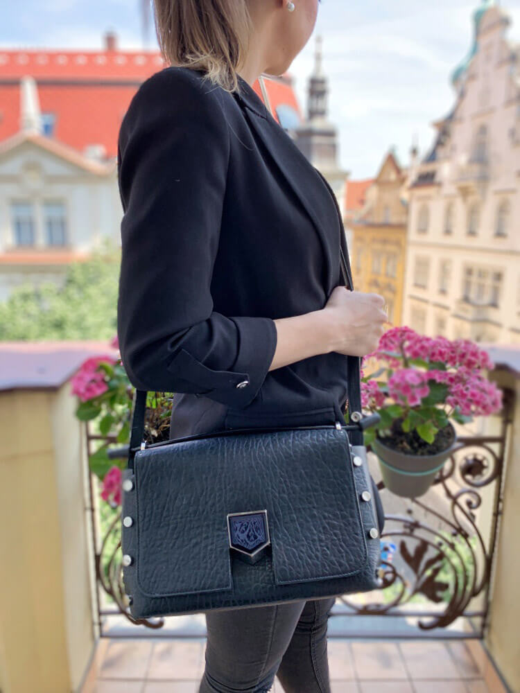 Jimmy choo leather purse deals