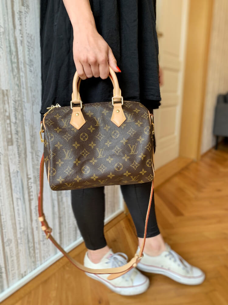 Louis Vuitton Monogram Speedy Bandouli Re 25