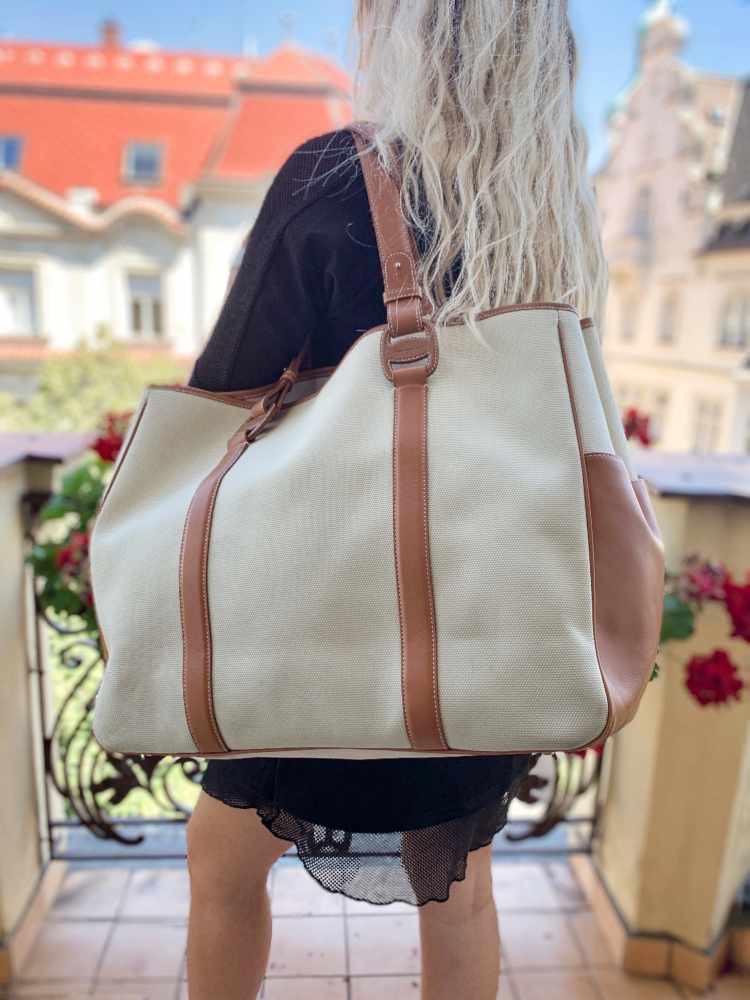 Ferragamo shopper bag new arrivals