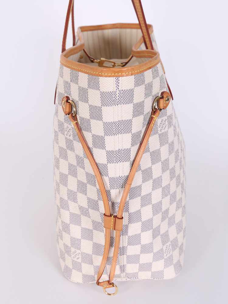 Louis Vuitton Neverfull MM Damier Azur Canvas www.luxurybags