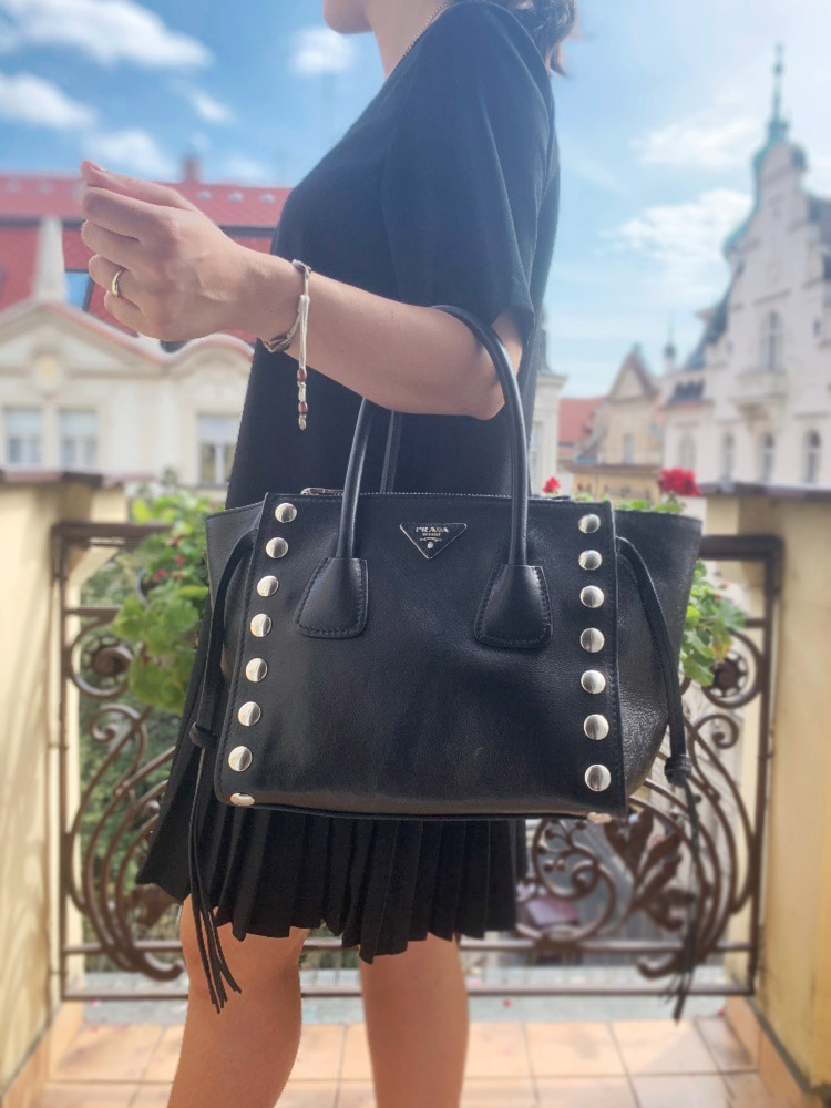 Prada Twin Pocket Glace Calf Studded Tote Nero www.luxurybags