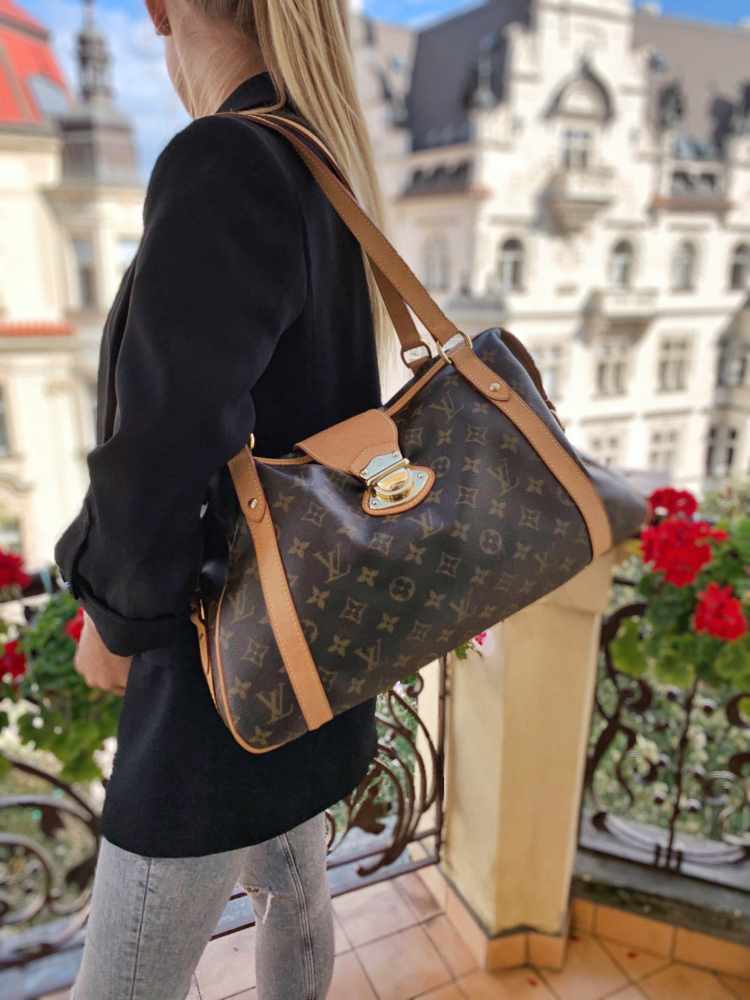 Louis Vuitton Stresa PM Monogram Canvas www.luxurybags