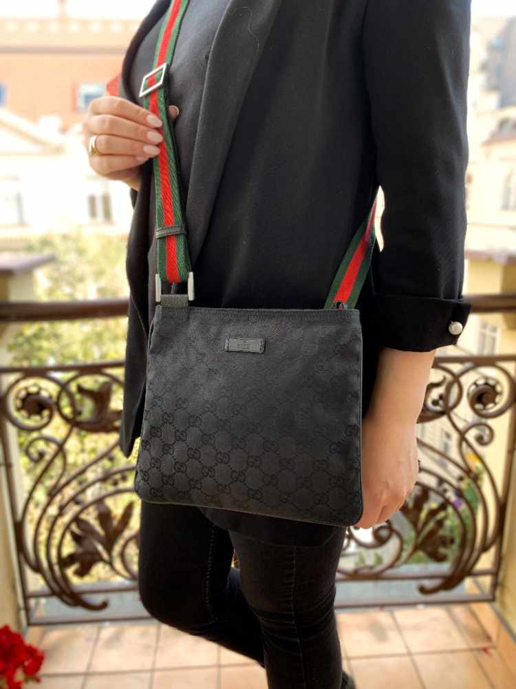 Gucci GG Canvas Web Detail Messenger Black www.luxurybags