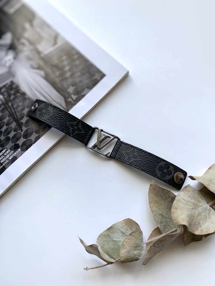 2017 Louis Vuitton Men Eclipse Graphite Hockenheim Bracelet 21