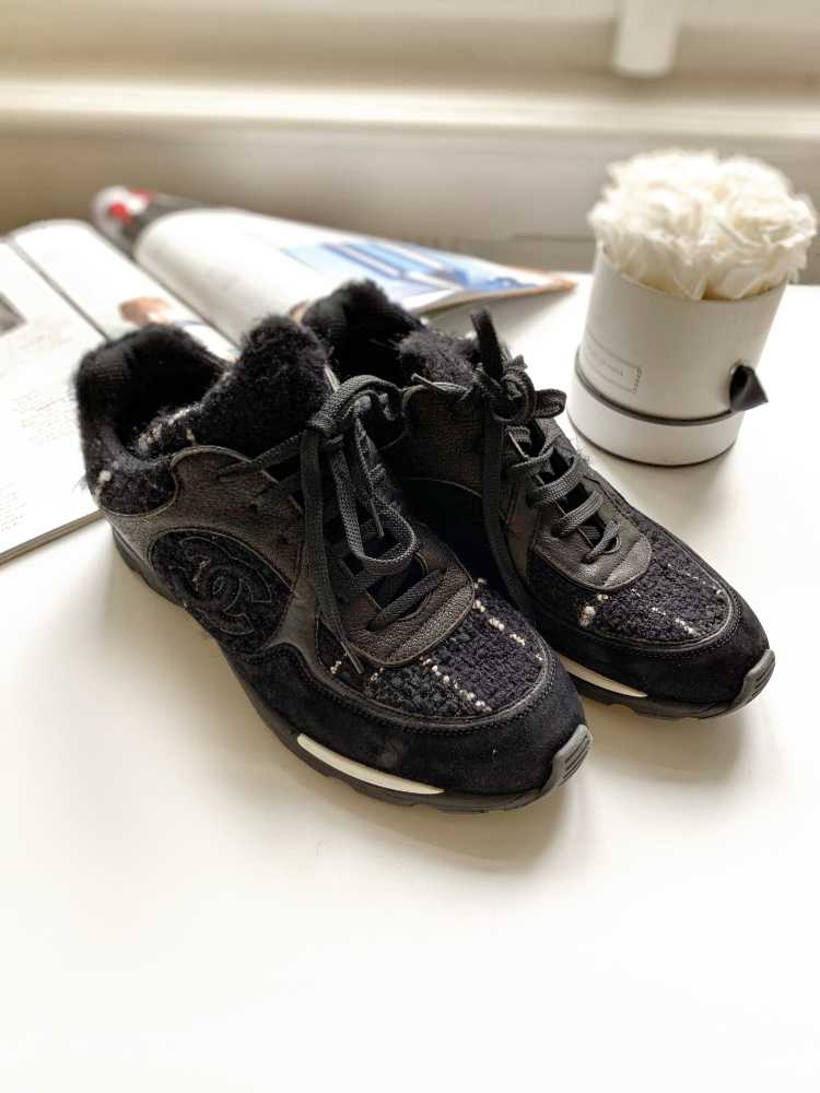 Chanel - CC Tweed & Suede Sneakers Black 39