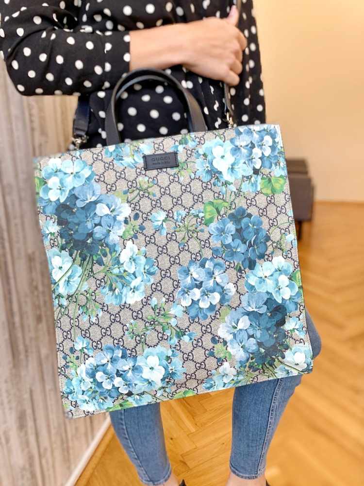 Gucci blooms blue tote 2025