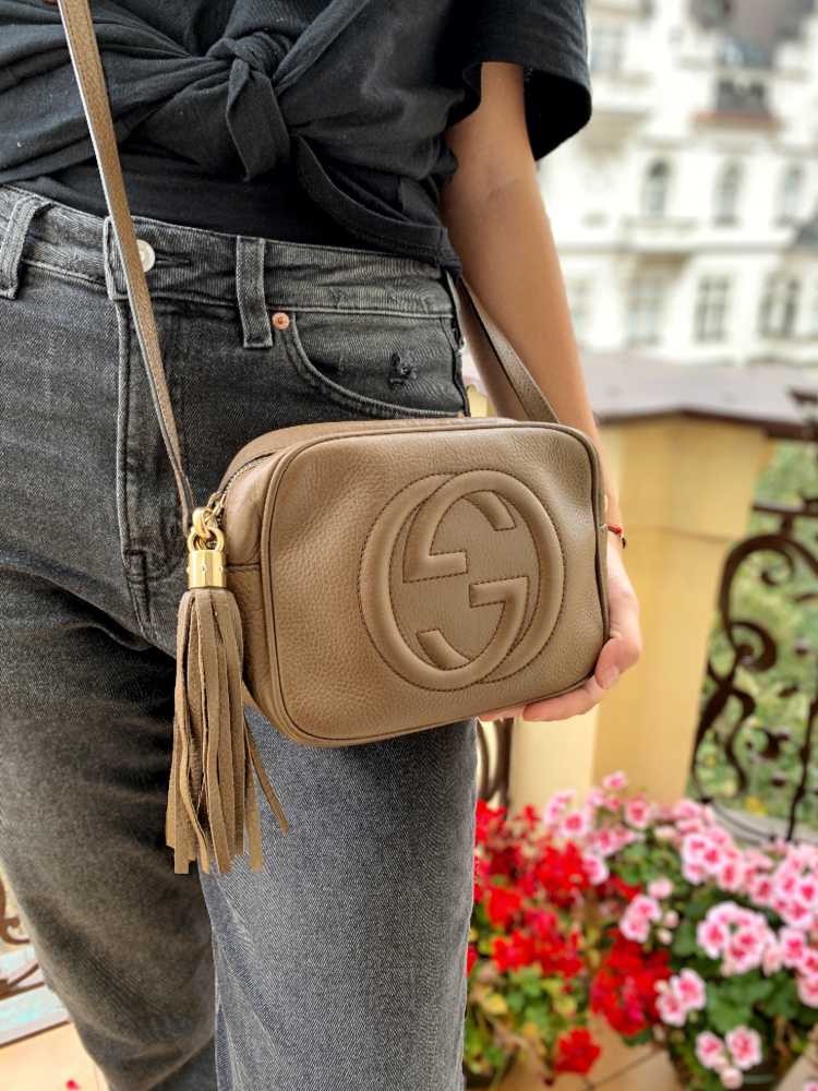 Gucci Soho Leather Disco Bag Brown www.luxurybags
