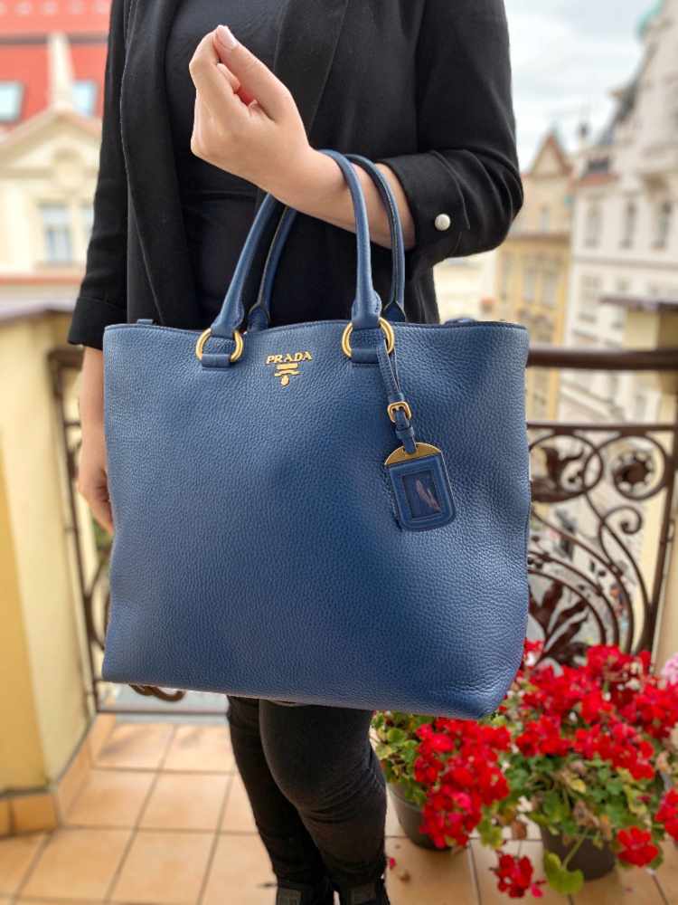 Prada Vitello Daino Shopping Bag Bluette www.luxurybags