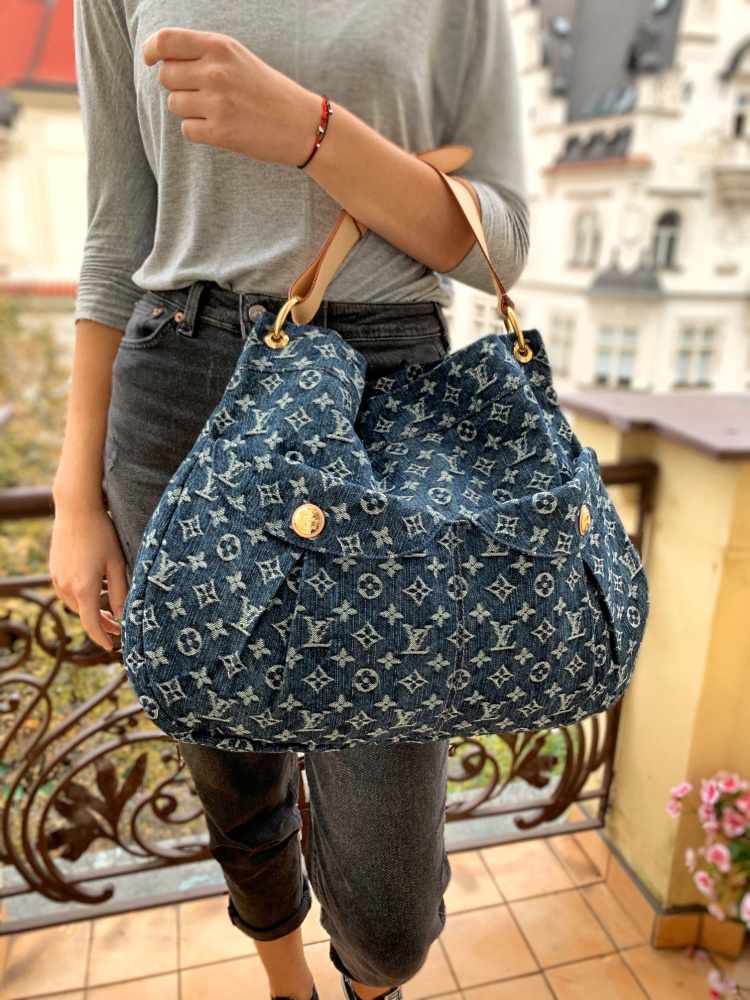 Louis Vuitton, Bags, Authentic Louis Vuitton Denim Daily Gm Bag