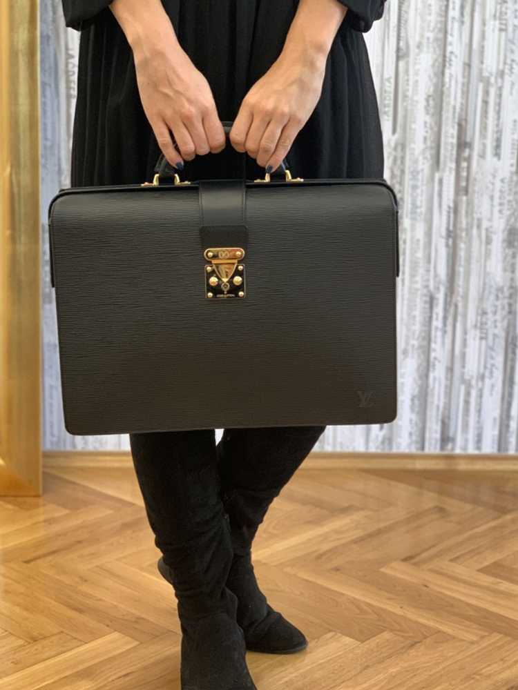 Louis Vuitton - Epi Serviette Fermoir Briefcase - Catawiki