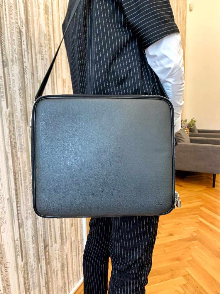 Lv briefcase hotsell