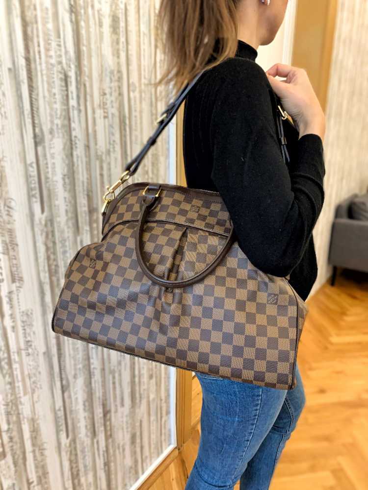 Gm size louis vuitton hotsell