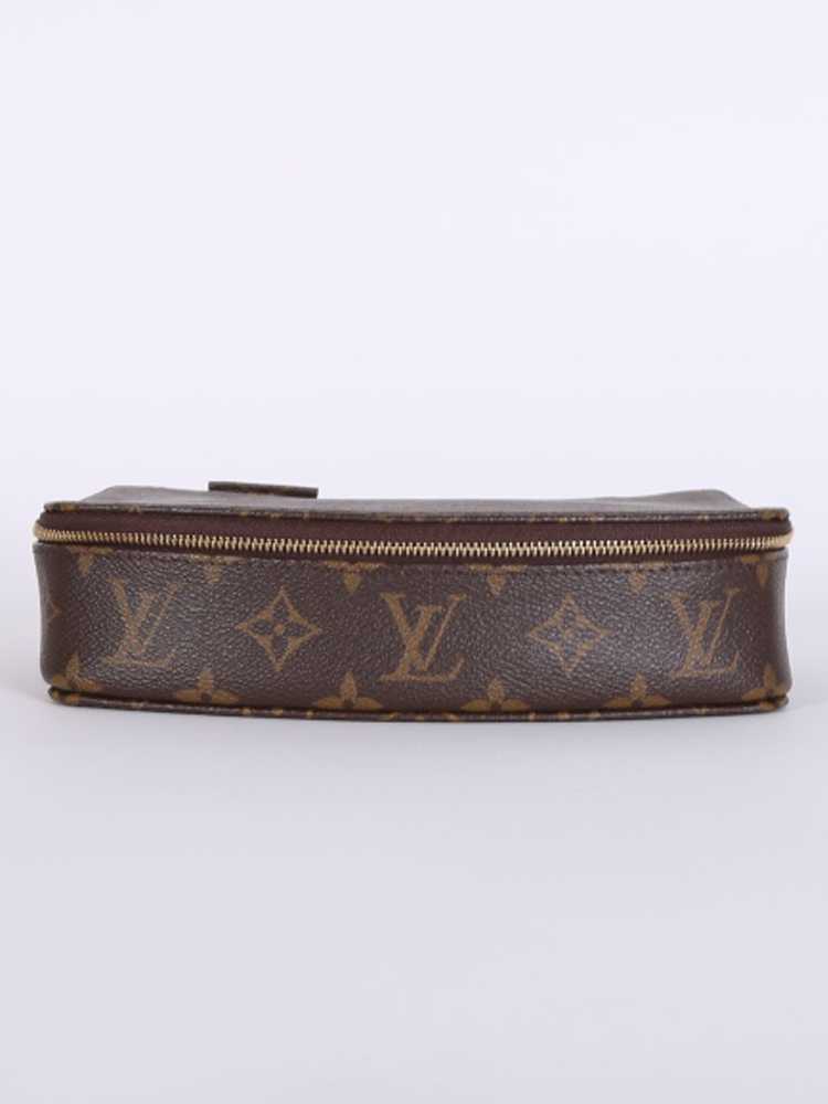 Louis Vuitton Monogram Canvas Coffret Joaillerie QJA4GK1YPB000