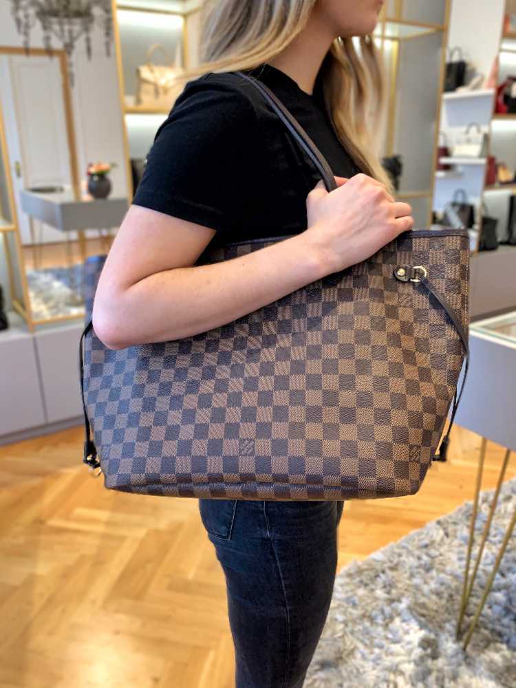 Louis Vuitton Damier Ebene Neverfull MM QJB0BJDM0AE73