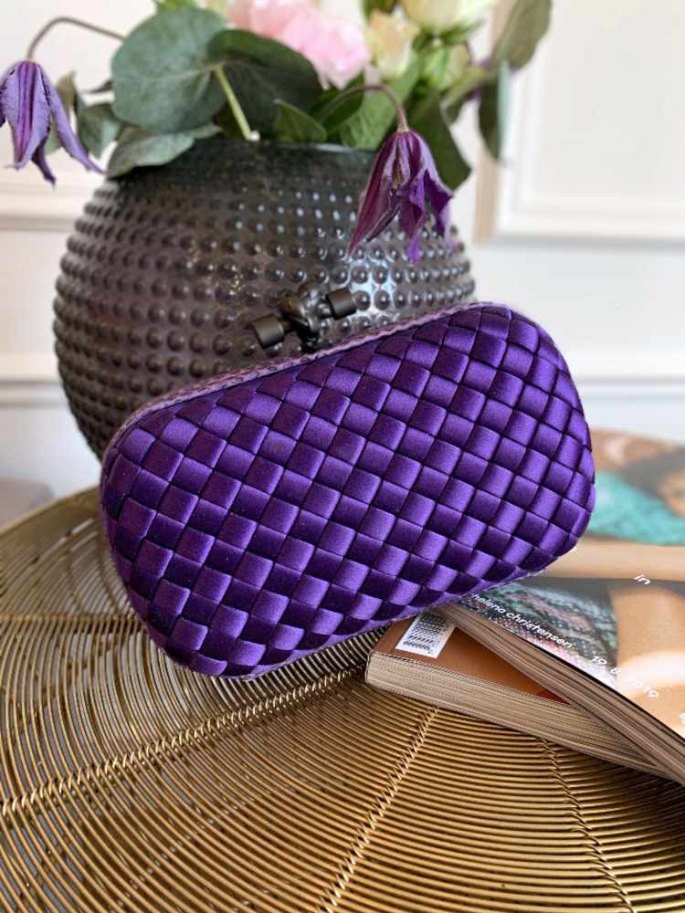 Clutch purple 2025
