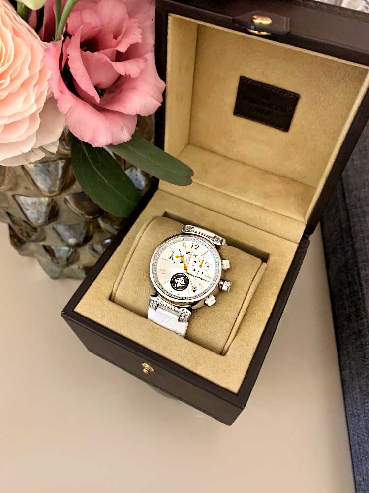 Louis Vuitton - Tambour Lovely Cup 34 Diamond Watch White