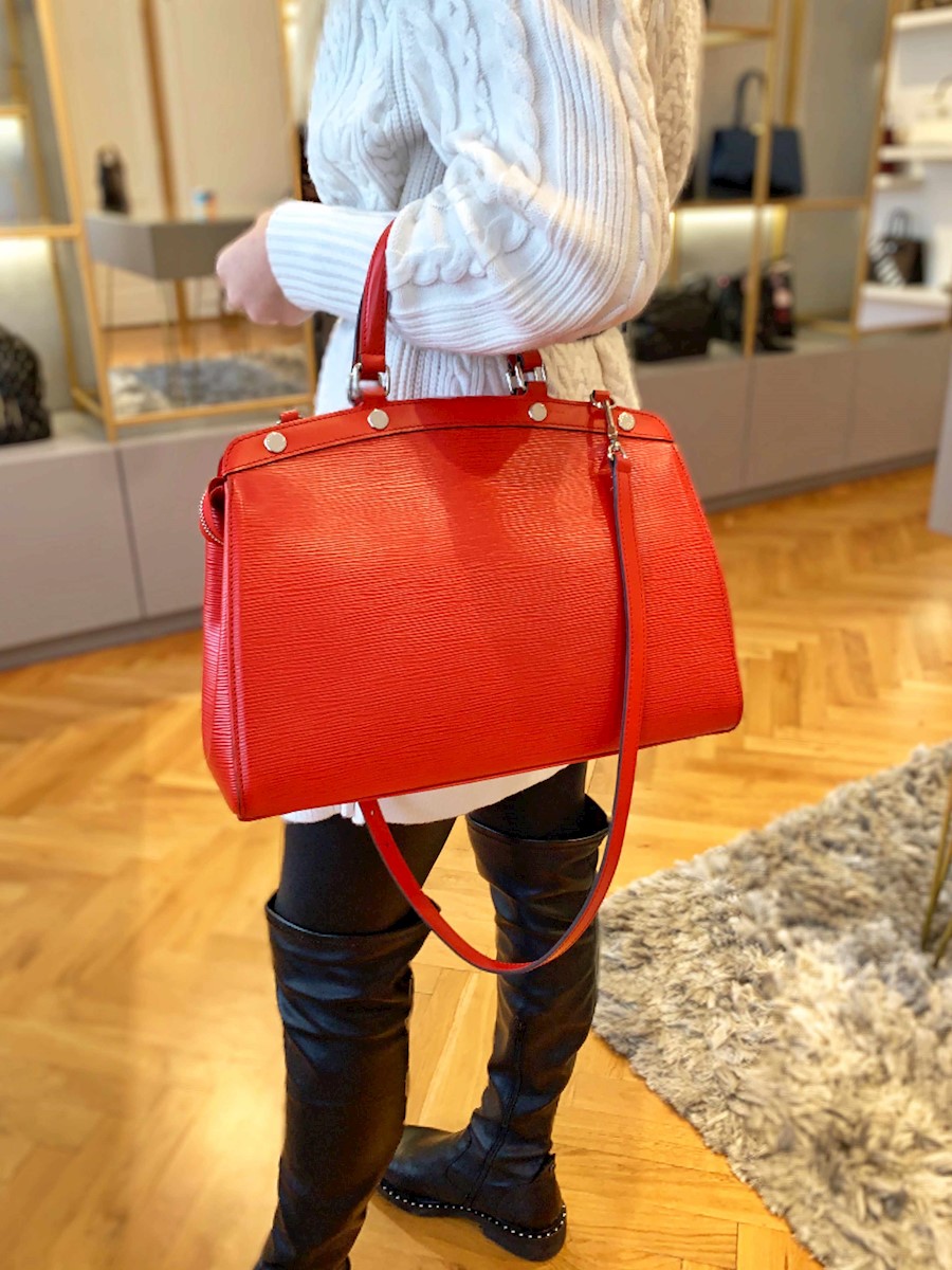 Louis vuitton brea epi online