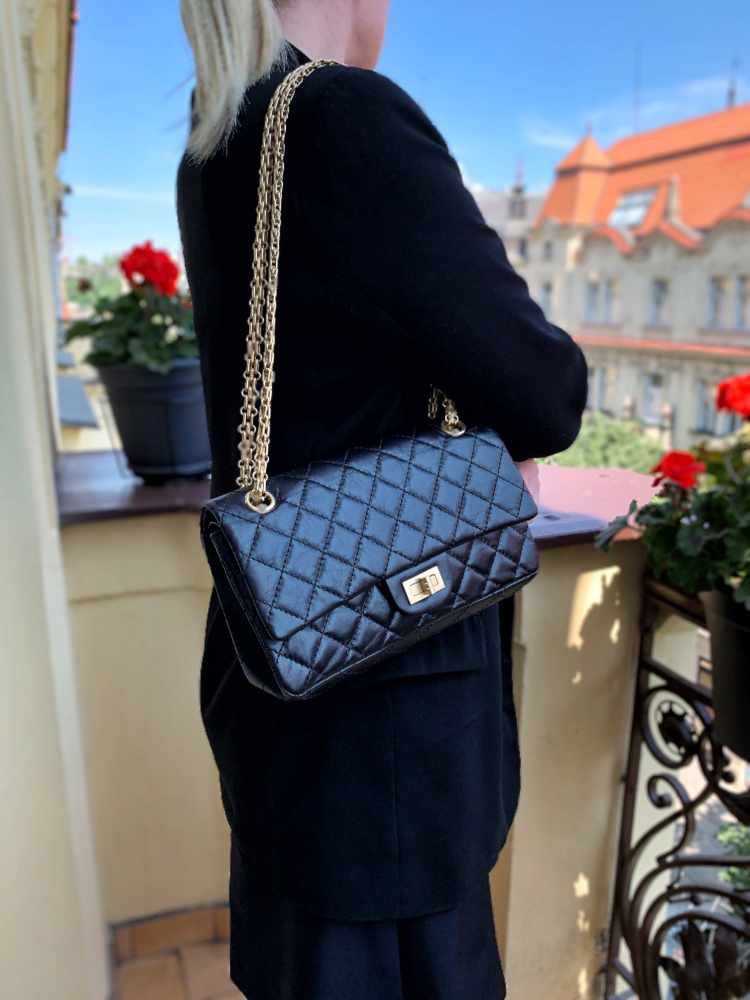 Chanel - Reissue 2.55 224 Flap Bag Aged Calfskin Noir