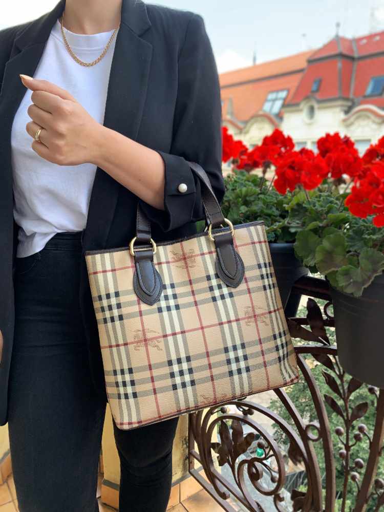 Burberry Haymarket Check Medium Shopping Bag www.luxurybags