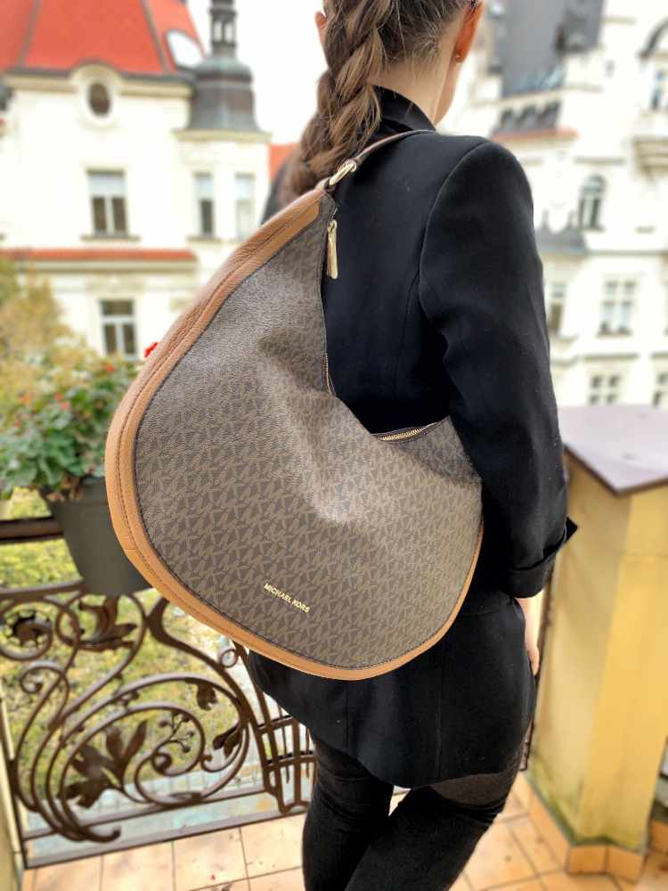 Michael kors hobo shoulder bags 2025